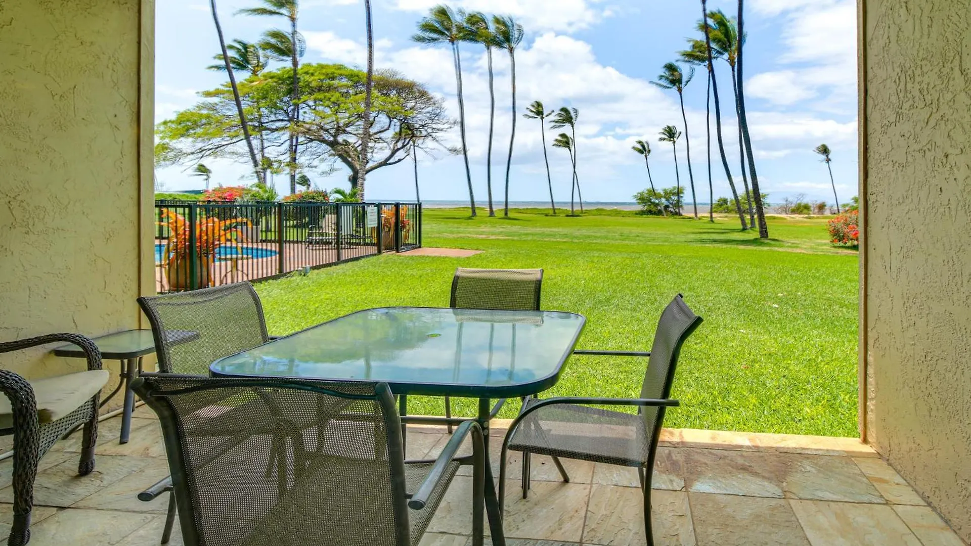 Gorgeous Oceanfront Condo With Spectacular Views! Kīhei 0*,