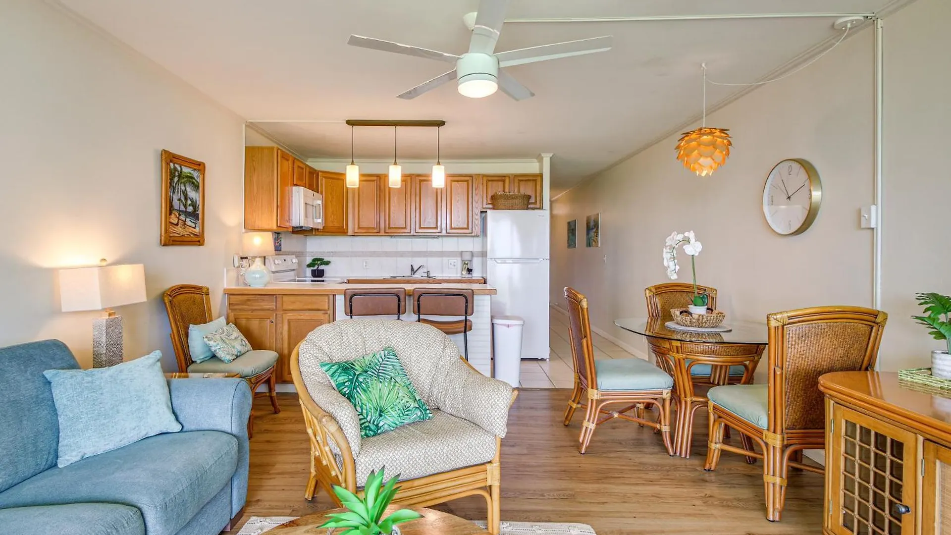 Gorgeous Oceanfront Condo With Spectacular Views! Kīhei USA